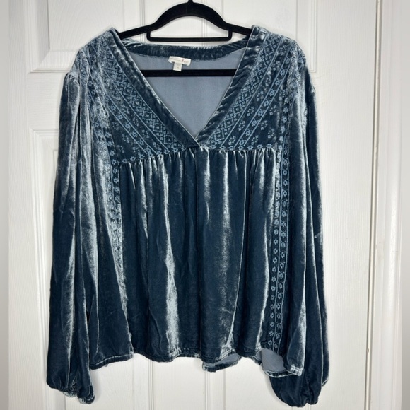 GARNET HILL Embroidered Yoke‎ Velvet Blouse Dusty Blue Size 14 Boho - Picture 1 of 7
